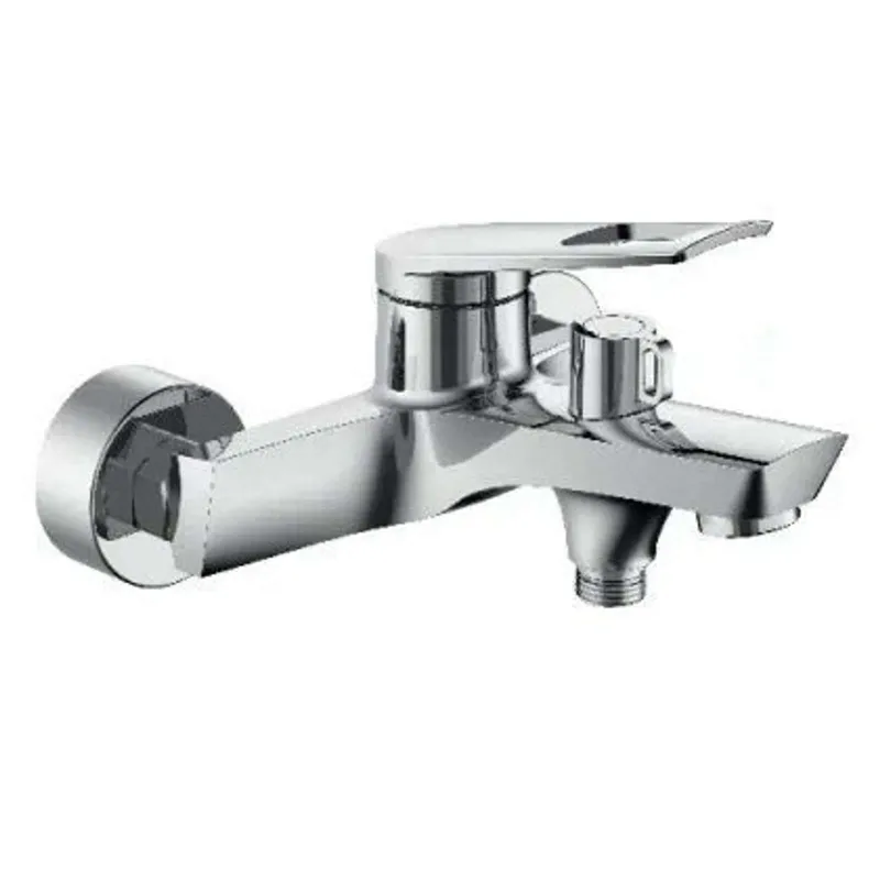 Смеситель для ванны Haiba короткий излив с лейкой и шлангом хром HB60595